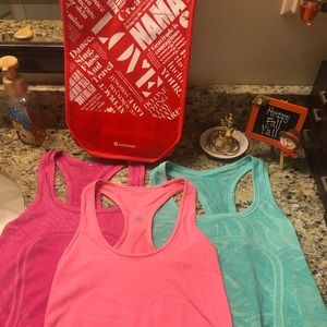 Lulu Lemon Tank Bundle